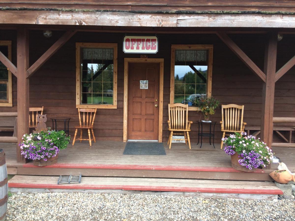 Wells Gray Guest Ranch Clearwater Exterior photo
