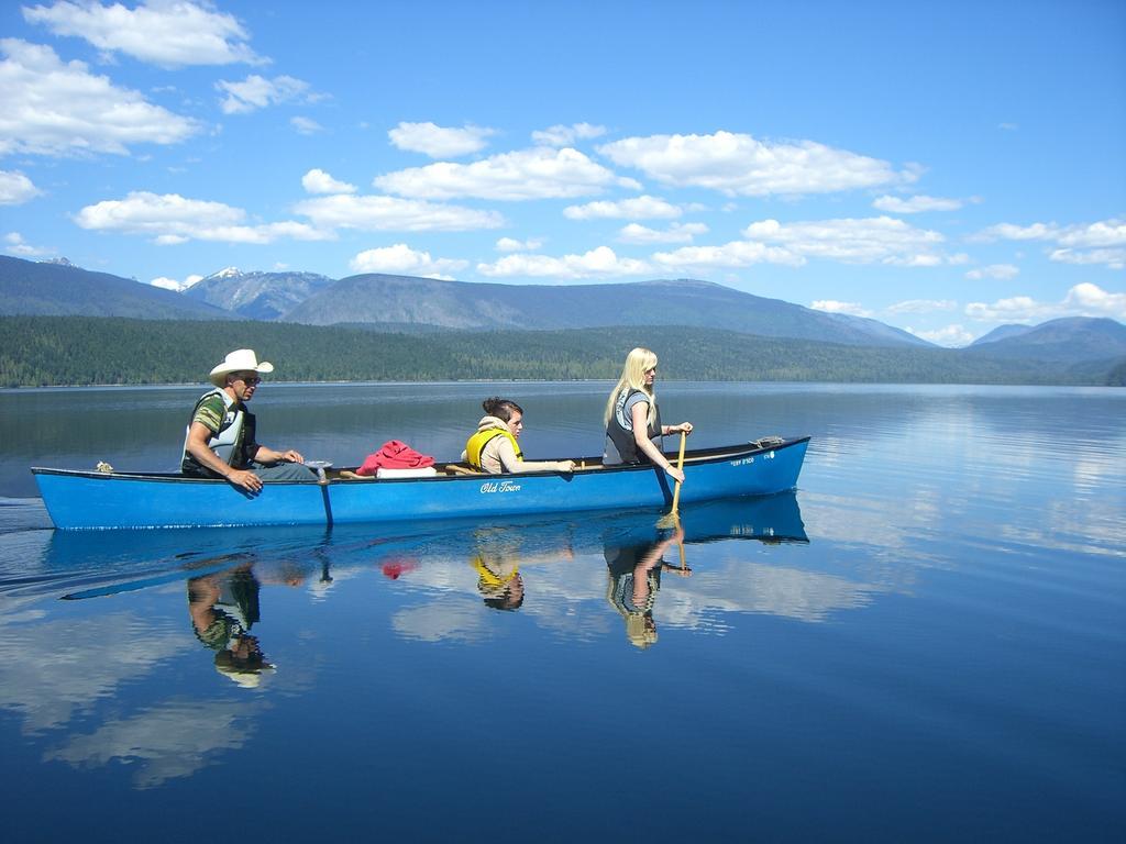 Wells Gray Guest Ranch Clearwater Exterior photo