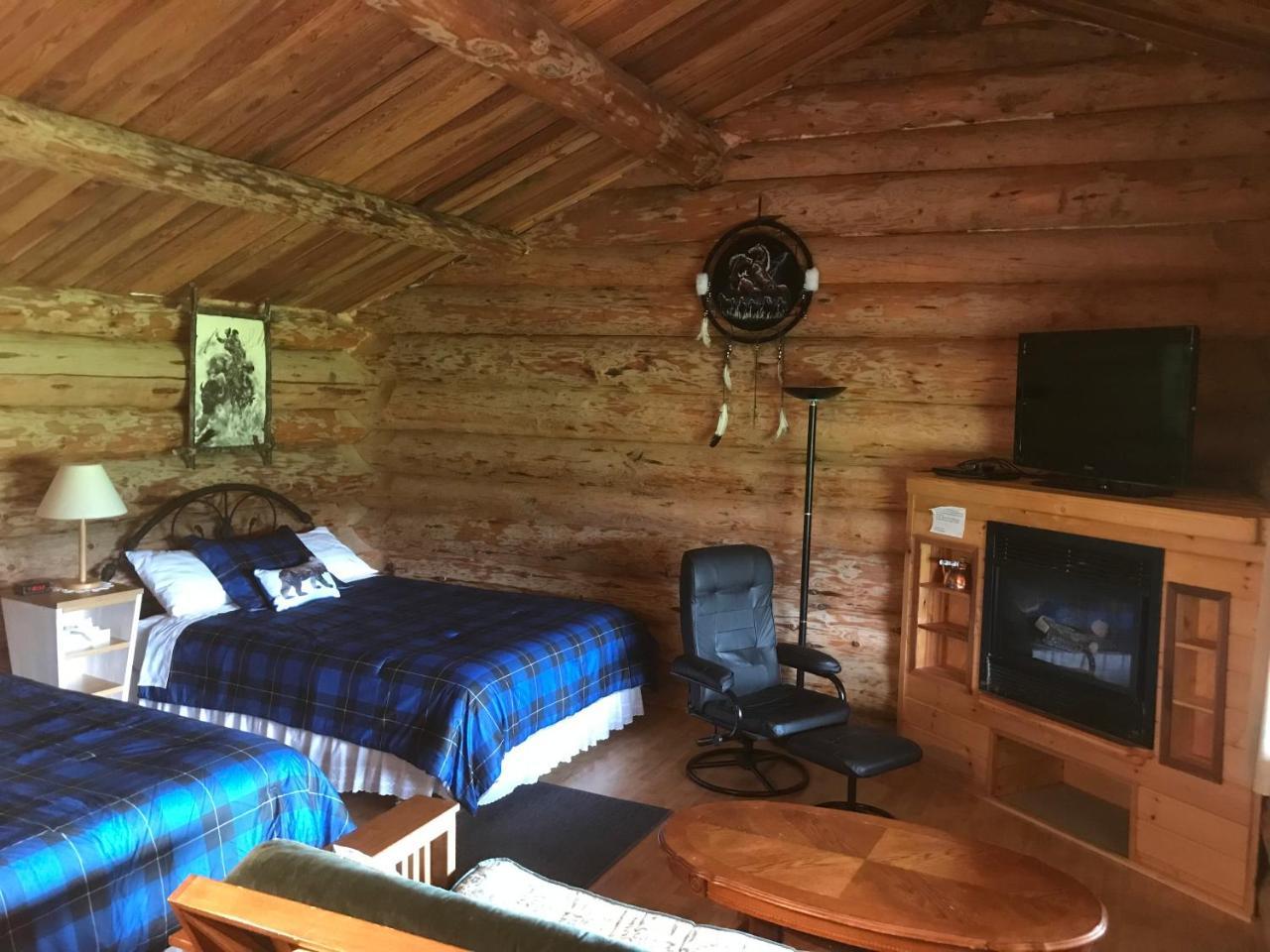 Wells Gray Guest Ranch Clearwater Exterior photo